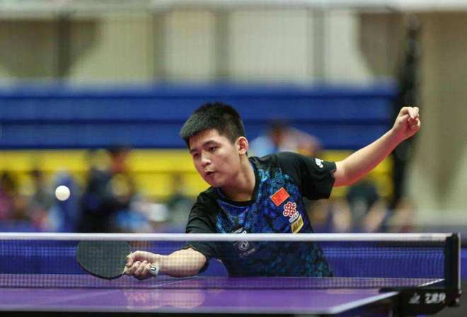 来奠定了坚 来奠定了坚