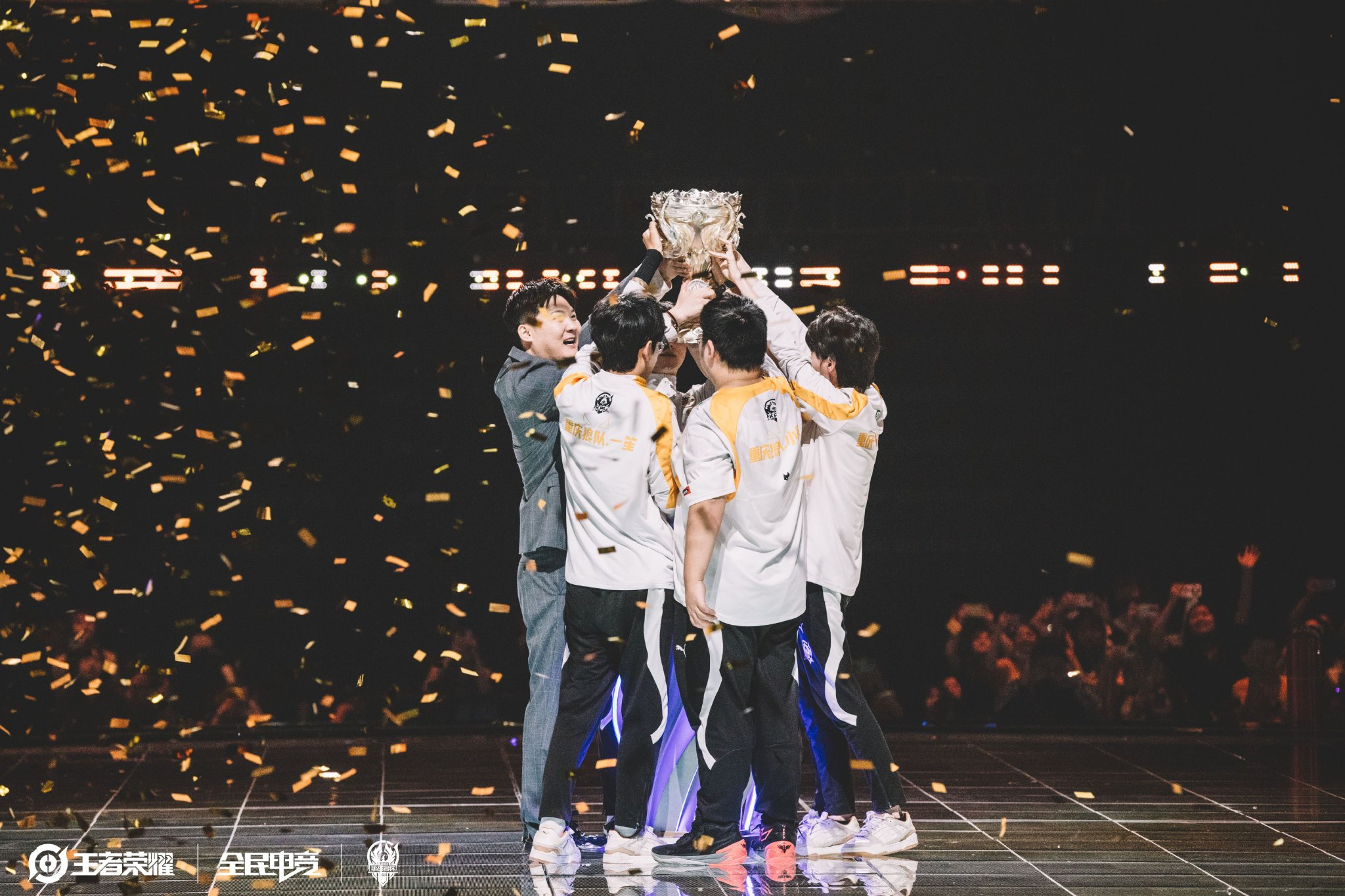 季整体表现 季整体表现